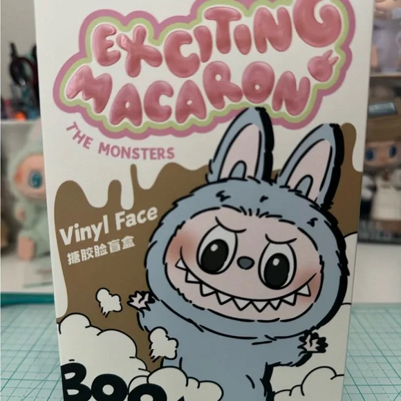 Exciting Macaron Labubu series- SEA SALT COCONUT - Picture 2 of 6